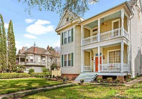 Devereaux Shields House Bed and Breakfast - Natchez, Mississippi