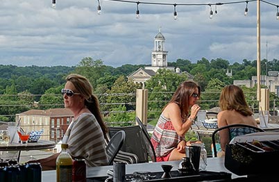 10 South Rooftop Bar and Grill - Vicksburg, Mississippi