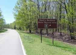 Sign for the Devil's Backbone State Natural Area on the parkway.