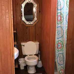 Cabin bathroom