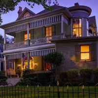 Front view of the 1893 Queen Ann Victorian Main House