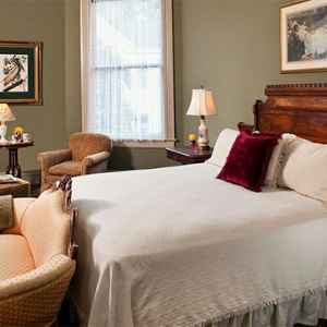 Rose Suite (1893 Queen Ann Victorian Main House)