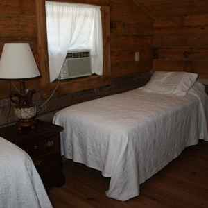 2nd bedroom in the loft with two twin beds