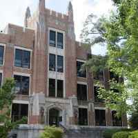 Bibb Graves Hall at the University of North Alabama