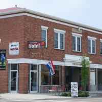 Commodore Hotel and Cafe - Linden, Tennessee