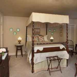 Conner's Room - Linden B&B