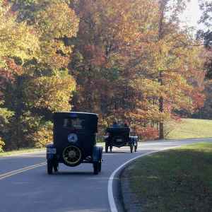 Tennessee - Antique Cars - Natchez Trace Fall Foliage - October 25 - Photographer: Angie Howell