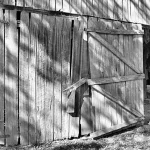 Tobacco Farm -  milepost 401.4