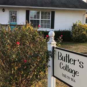 Butler's Cottage - Collinwood, Tennessee