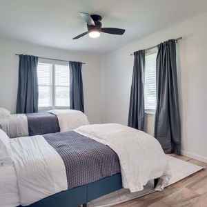 3rd Bedroom w/ Twin Beds